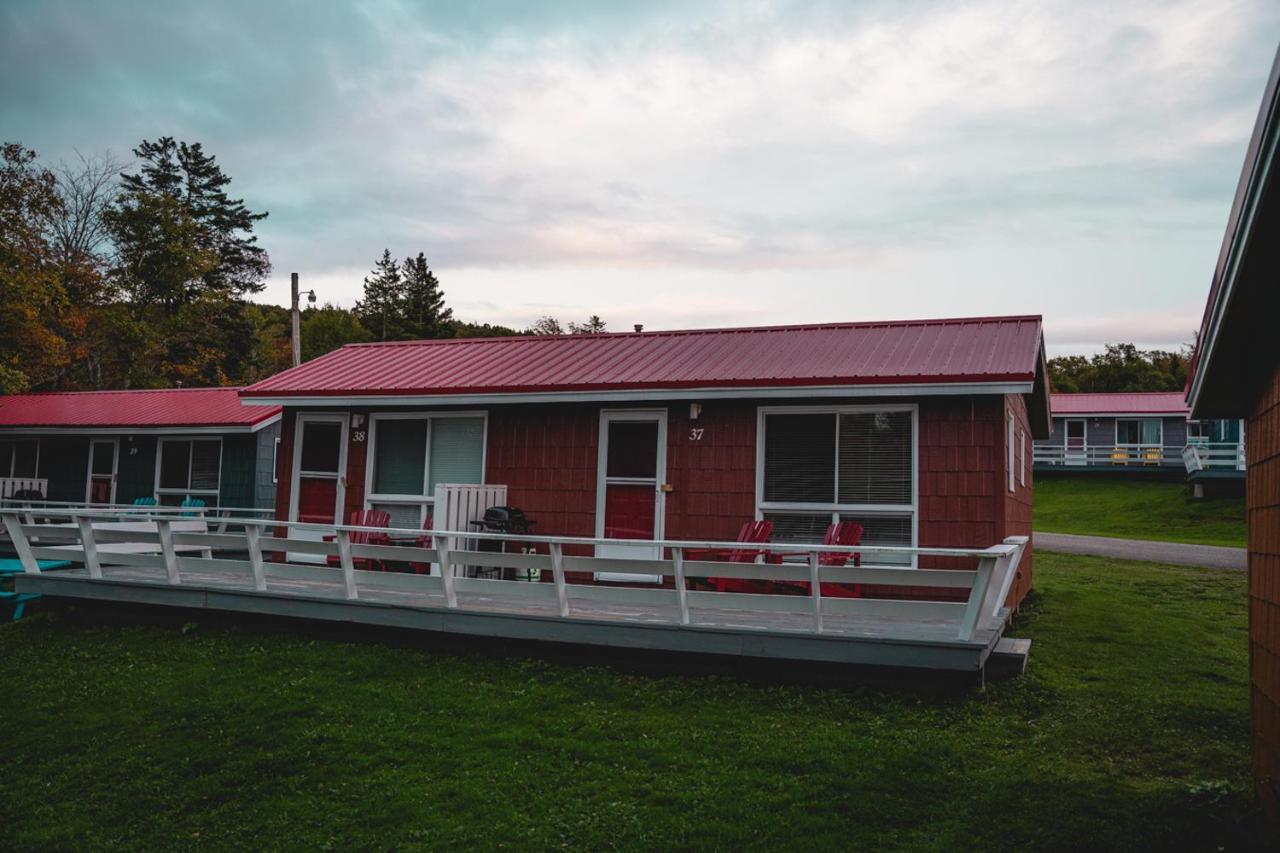 Dundee Resort & Golf Club West Bay Exterior photo